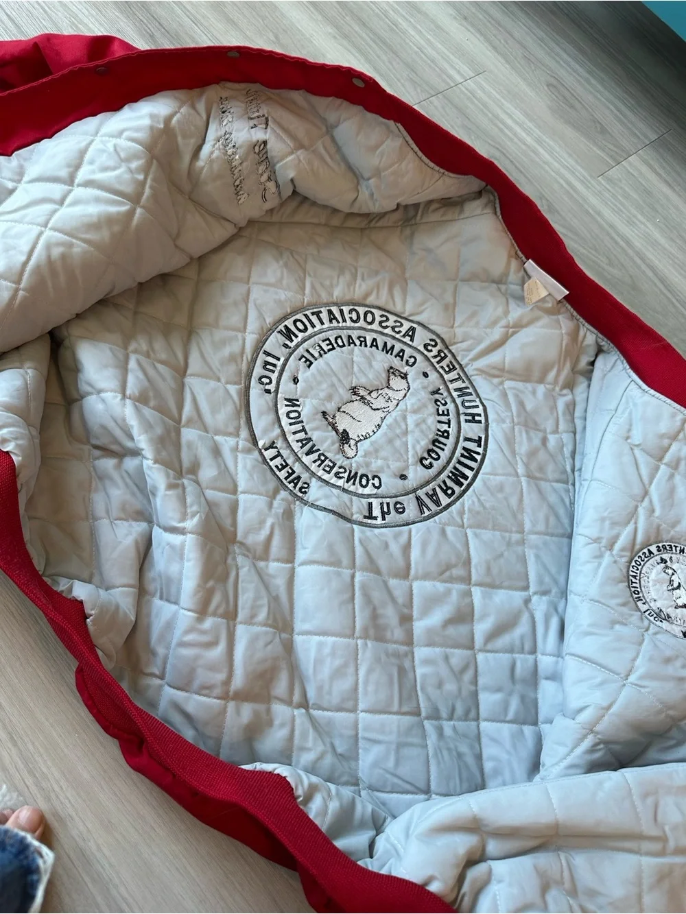 Vintage Hartwell The Varmint Hunters Association Red Bomber Jacket Men’s XL